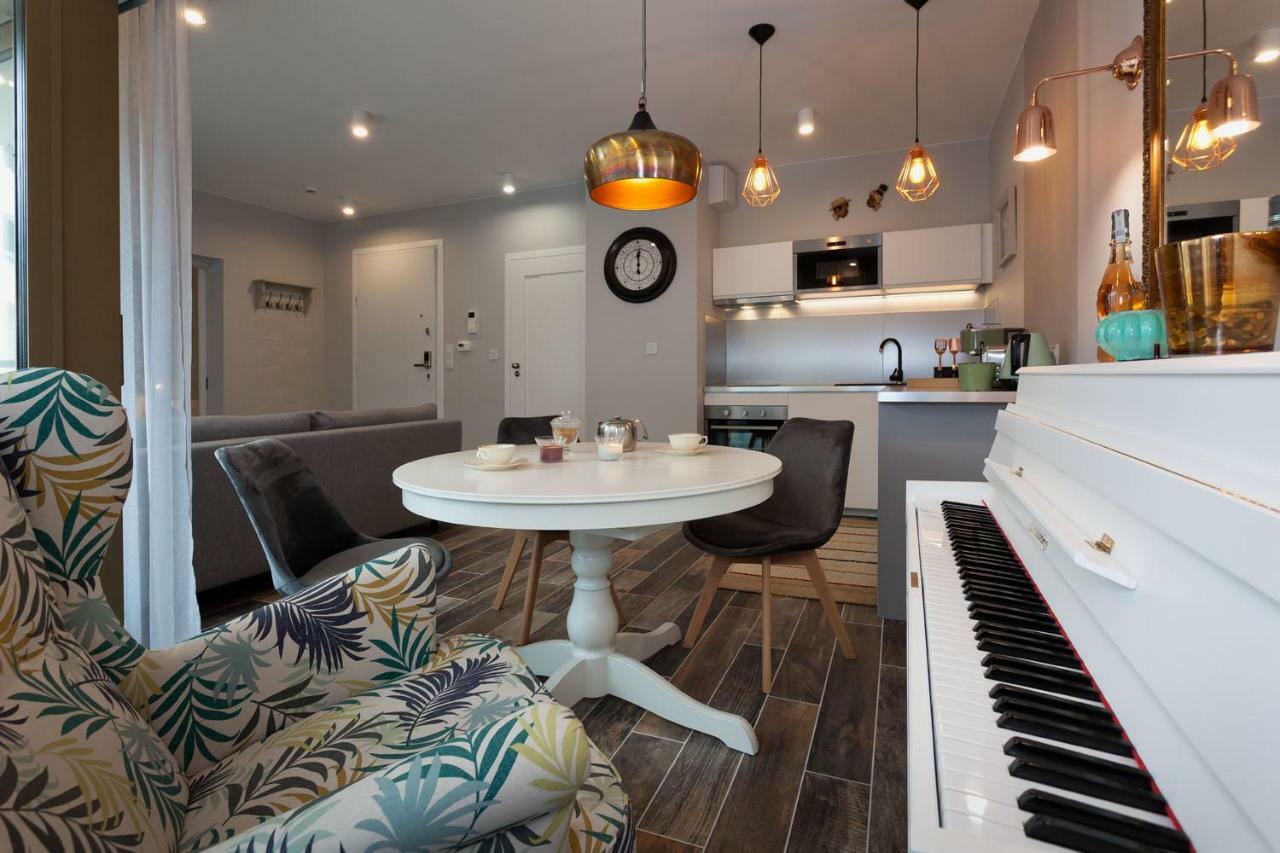 City Of The Kings Piano Apartment Cracovie Extérieur photo